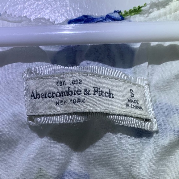 ABERCROMBIE & FITCH tank - Picture 3 of 3